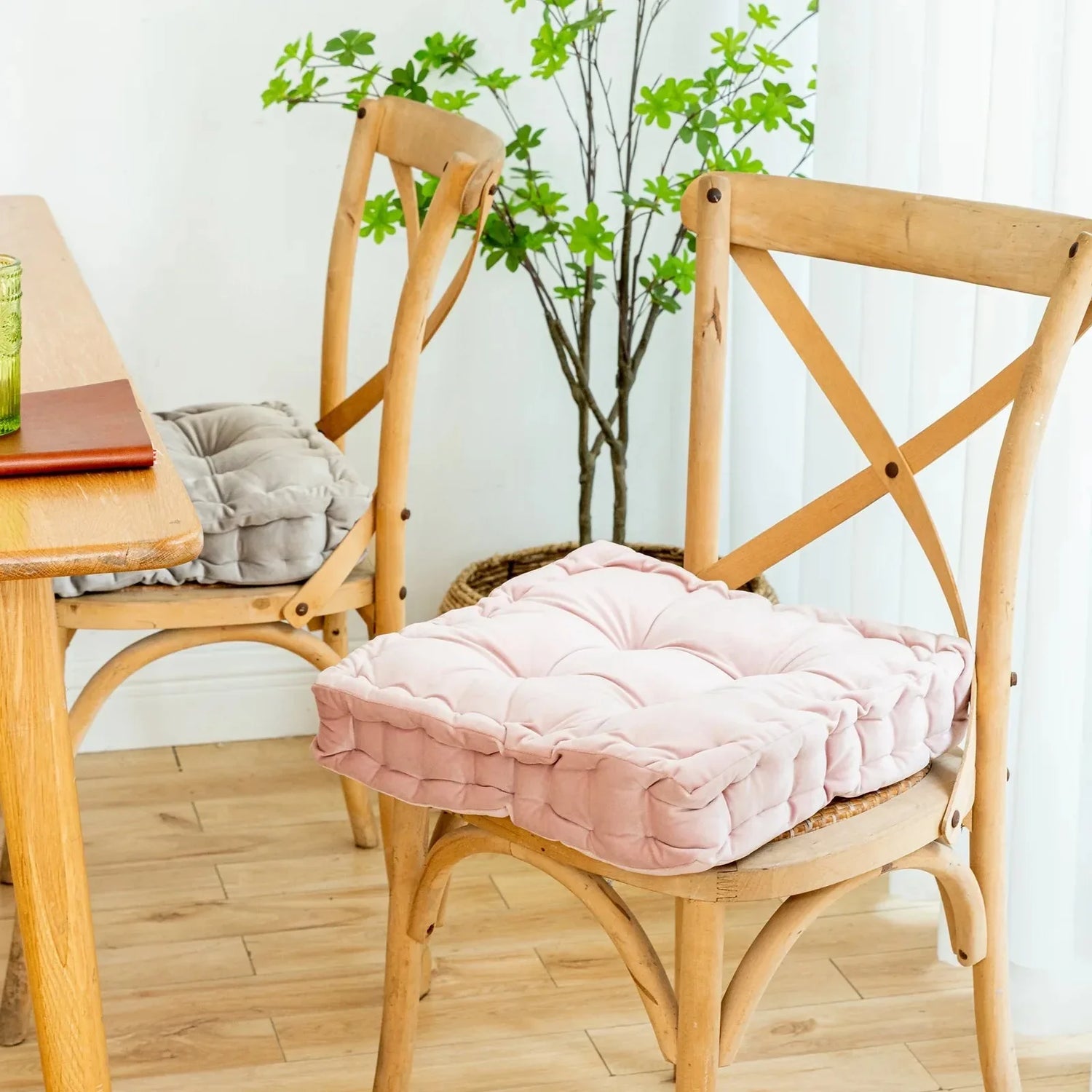 Djup Sammet Tjock Sitsdyna för Komfort och Stil