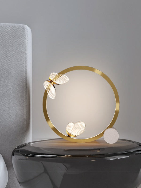 LumiPapillon - Elegant Fjäril Bordslampa Dimbar &amp; Energibesparande LED Ljus