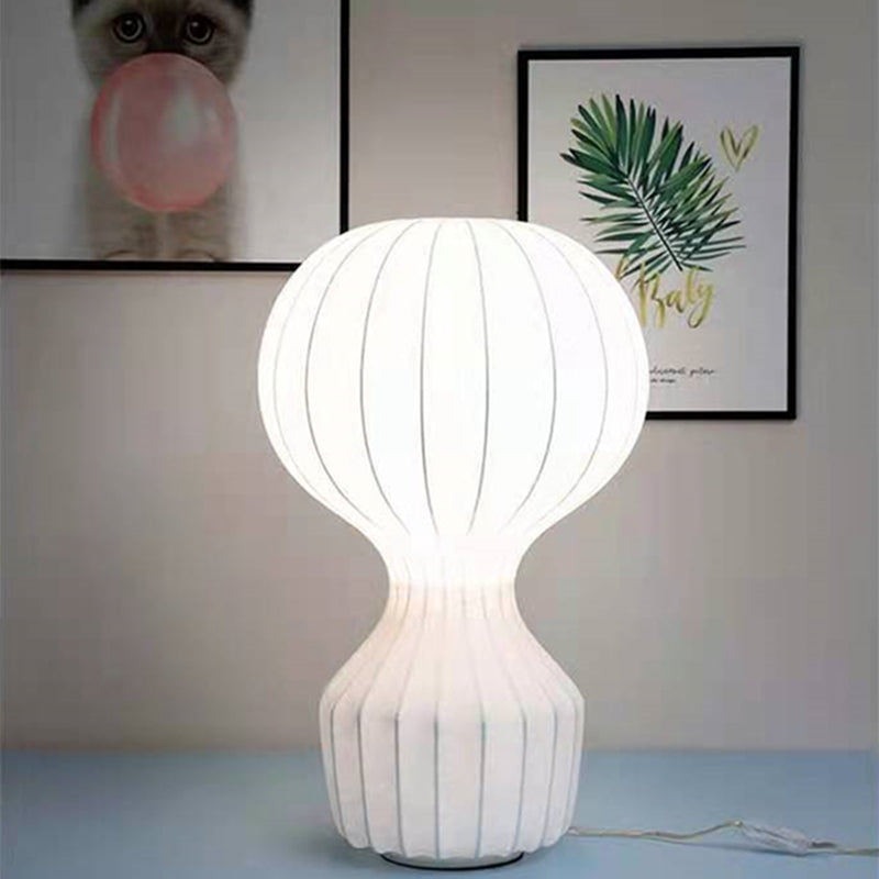 BalloonGlow - Dekorativ Ballon Bordslampa – Elegant LED Lampa