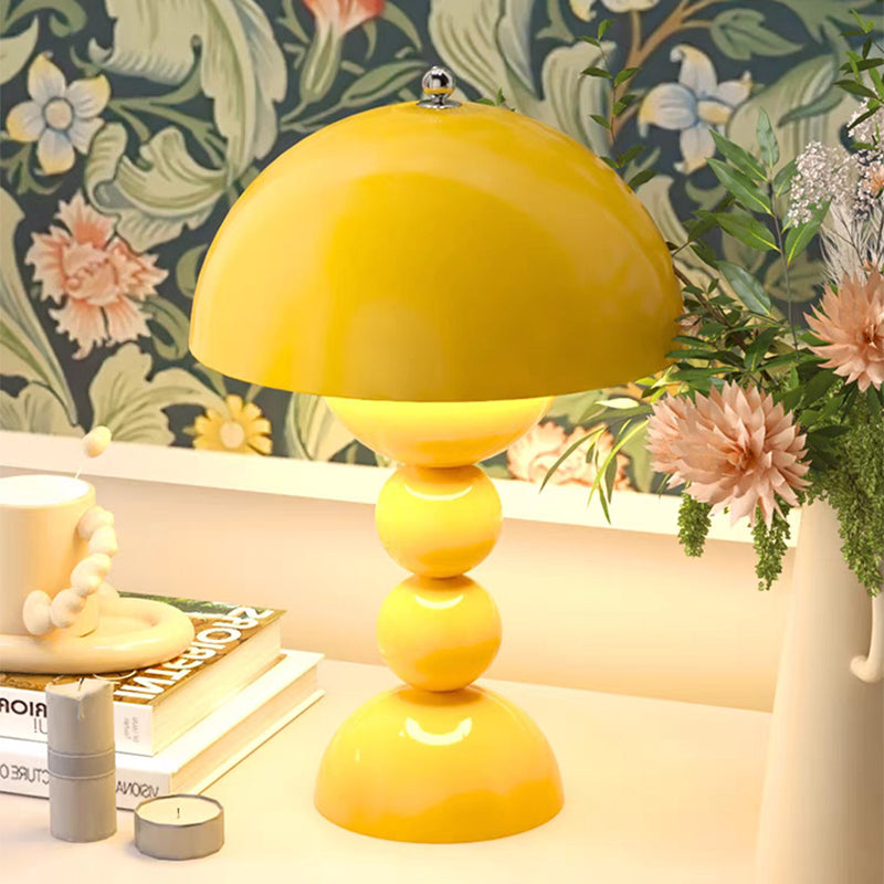 LumeFlex – Justerbar LED Skrivbordslampa med Dimbar Belysning och USB