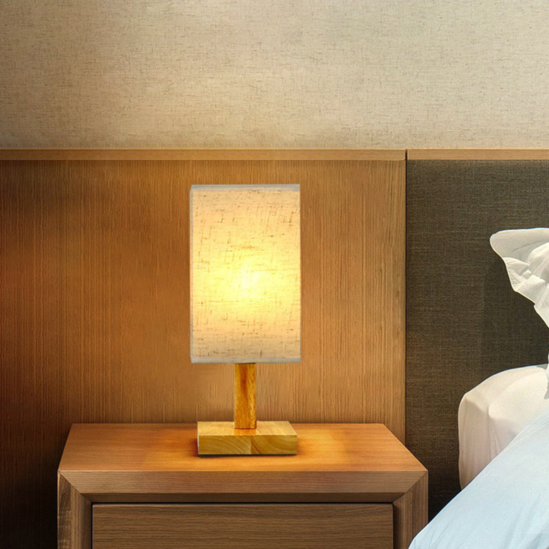 LuxeGlow - USB Bordslampa med Tygskärm – Modern LED Nattlampa