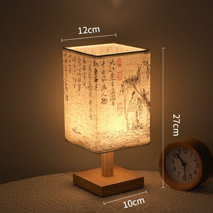 LumiSquare - LED Bordslampa med Träbas och Japanskt Mönster, Modern Fyrkantig Design