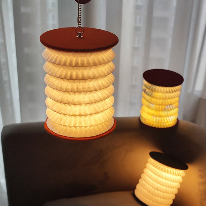 LumiLantern - Klassisk LED Bordslampa för Stämningsfull Belysning och Stilig Dekoration