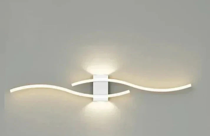 Carvallo Wave LED Vägglampa | Modern vågdesign | Energibesparande & Stilren | 60×15 cm | Varmt, bländfritt ljus