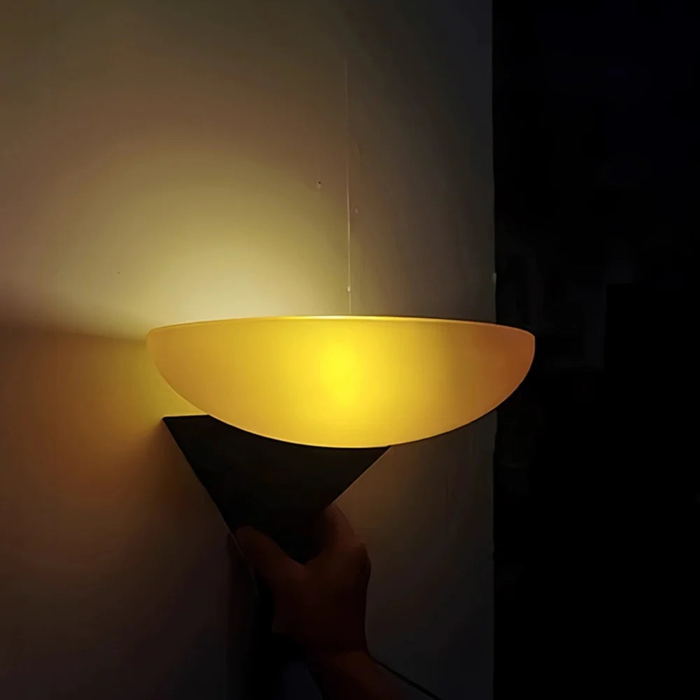 AuroraGlow – Modern Dimbar LED Vägglampa