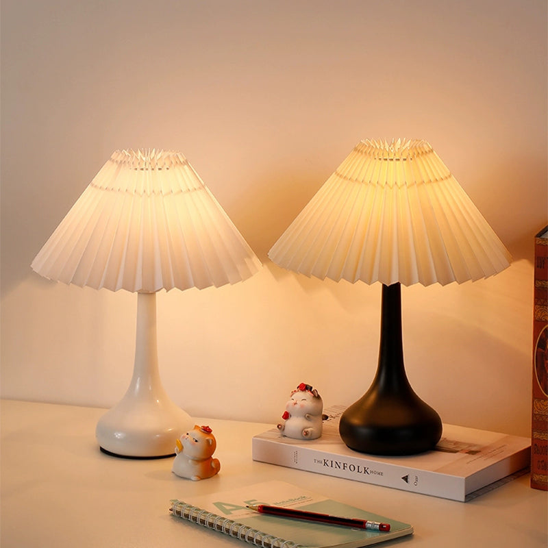 LumeFold – Fällbar LED Bordslampa med Dimbar Belysning
