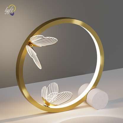 LumiPapillon - Elegant Fjäril Bordslampa Dimbar &amp; Energibesparande LED Ljus