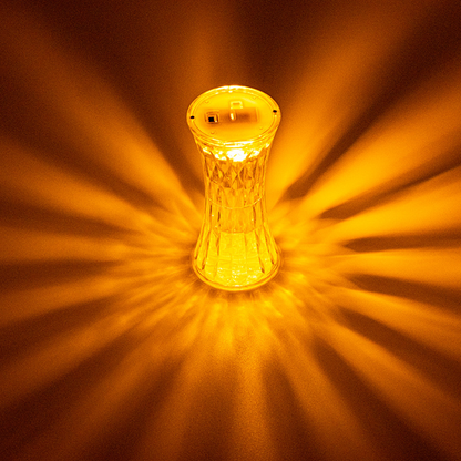 CrystalLuxe - Kristallbordslampa med Diamantslipning och LED-belysning