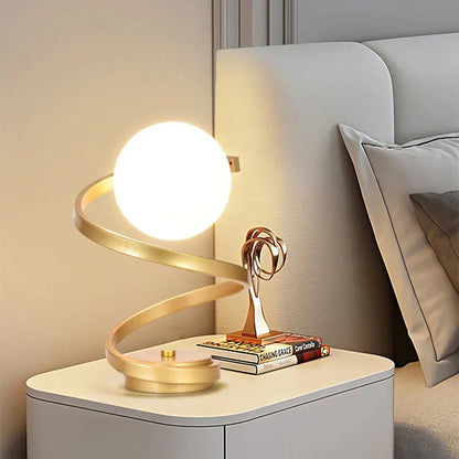 LumiNordic - Modern LED Skrivbordslampa i Skandinavisk Design | Dimbar Nattlampa