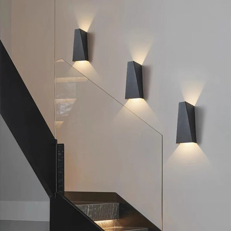 IllumeEdge - Vattentät LED Utomhuslampa