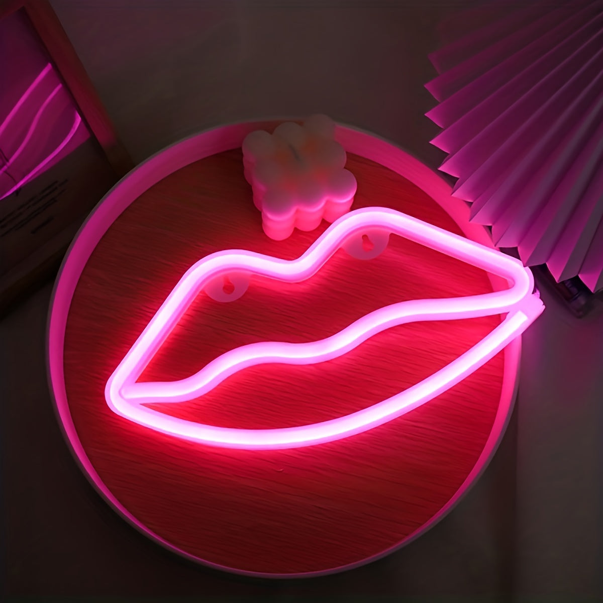 GlowLips - Neon Rosa LED Läppljus, USB Drift, Alla Hjärtans Dag Dekoration