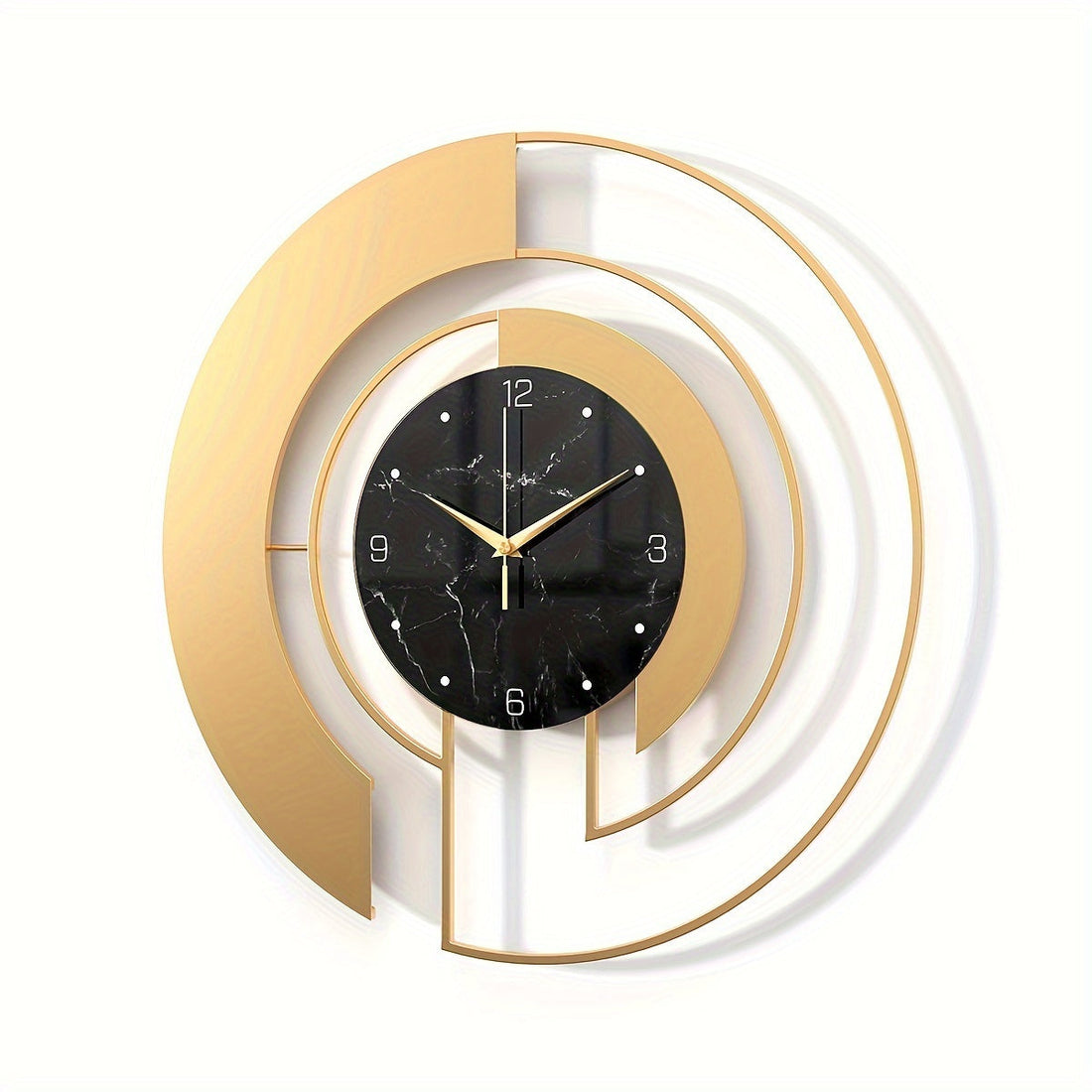 GeoGold - Modern Guld Väggklocka med Stilren Geometrisk Design