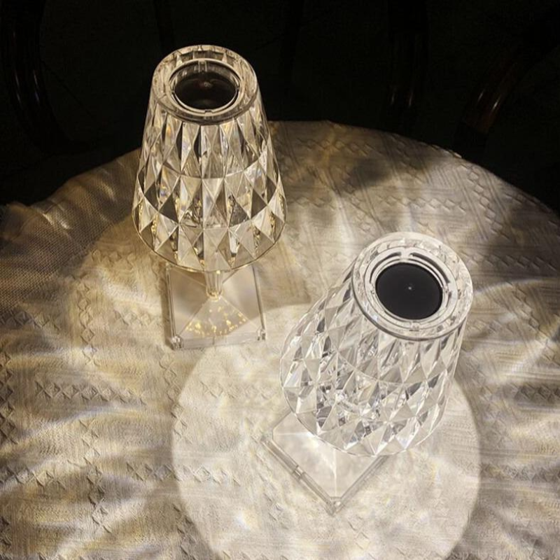 Fascinerande diamantglas bordslampa