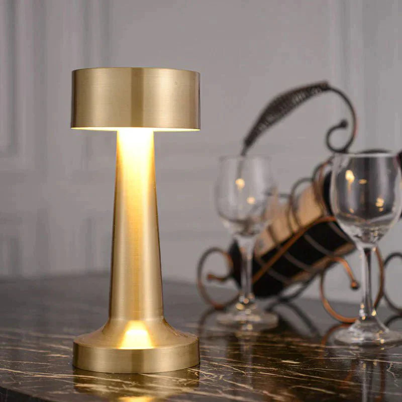 LED Bordslampa med metallmodern design