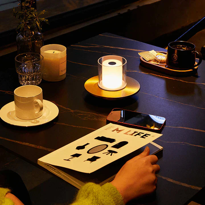 LED Bordslampa med Säker Fyrverkeriljus