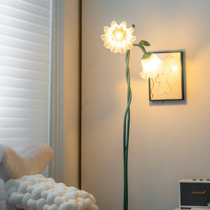 Golvlampa med blommig glaslampa design