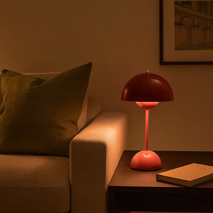 Bordslampa med modern touchkontroll-design