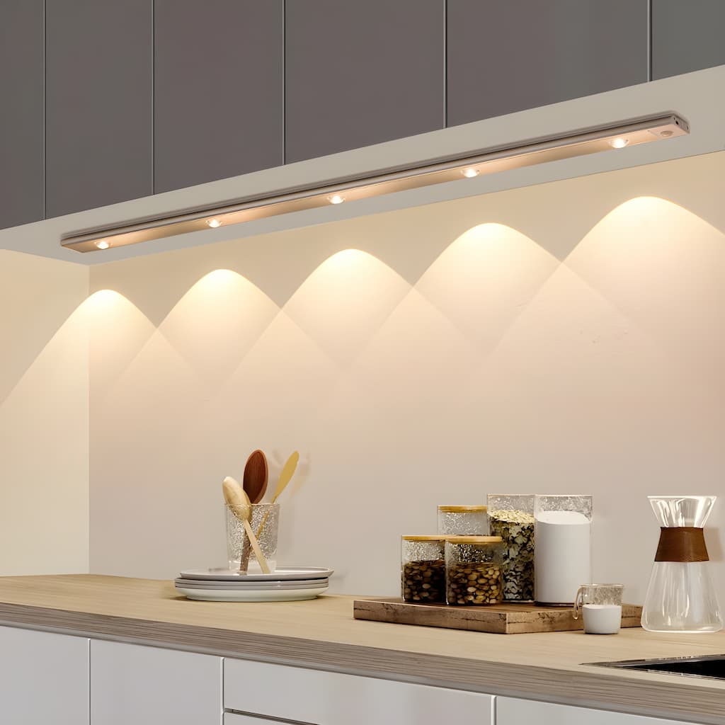 Trådlös Rörelsesensor LED-lampa – Uppladdningsbar och Lätt att Installera