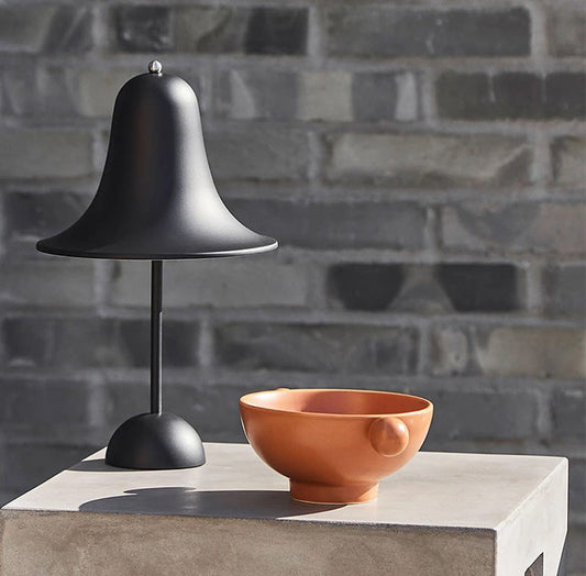 Jaras Klockformad Dimbar Bordslampa