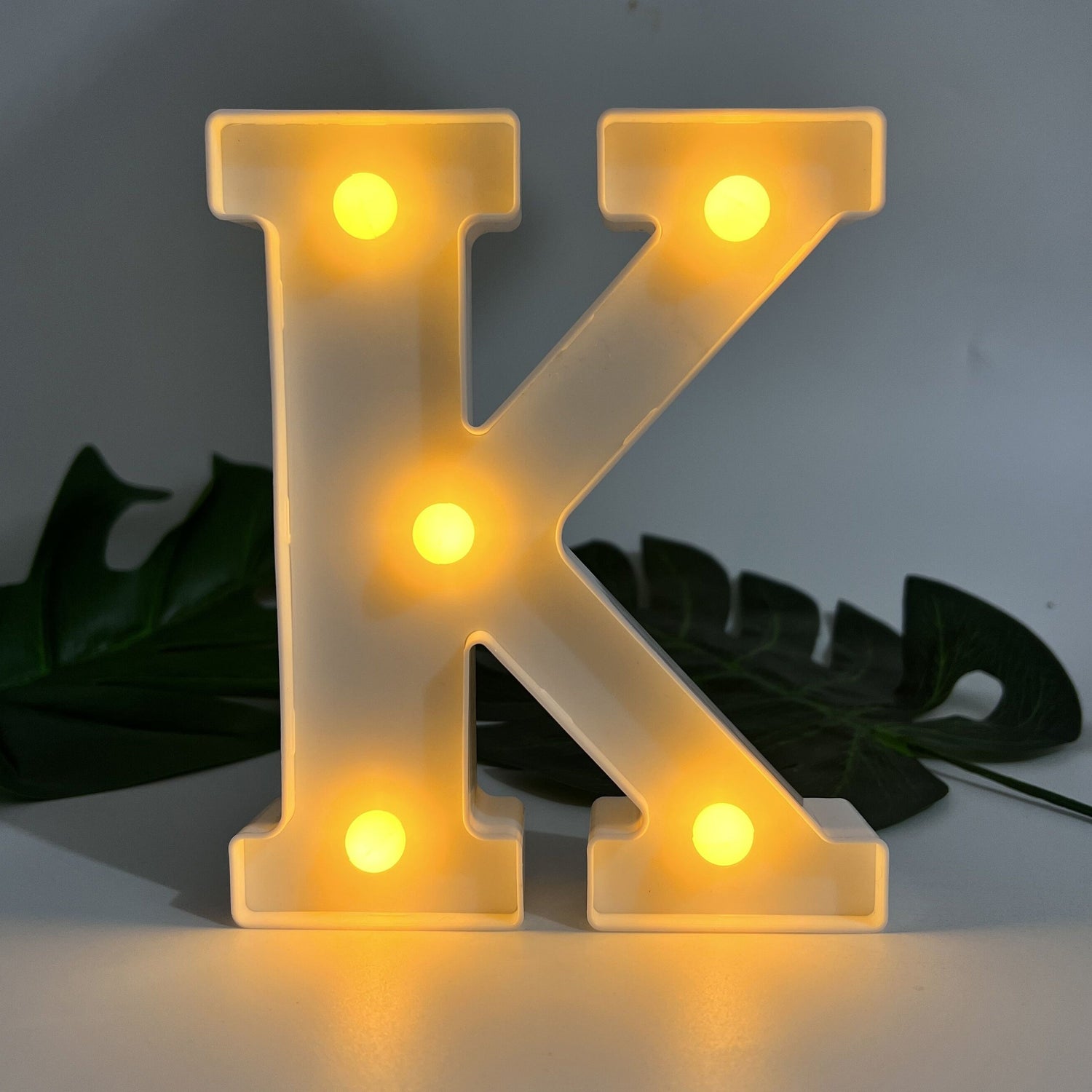 AlphaGlow - LED Dekorativ Bokstavslampa med Batteridrift