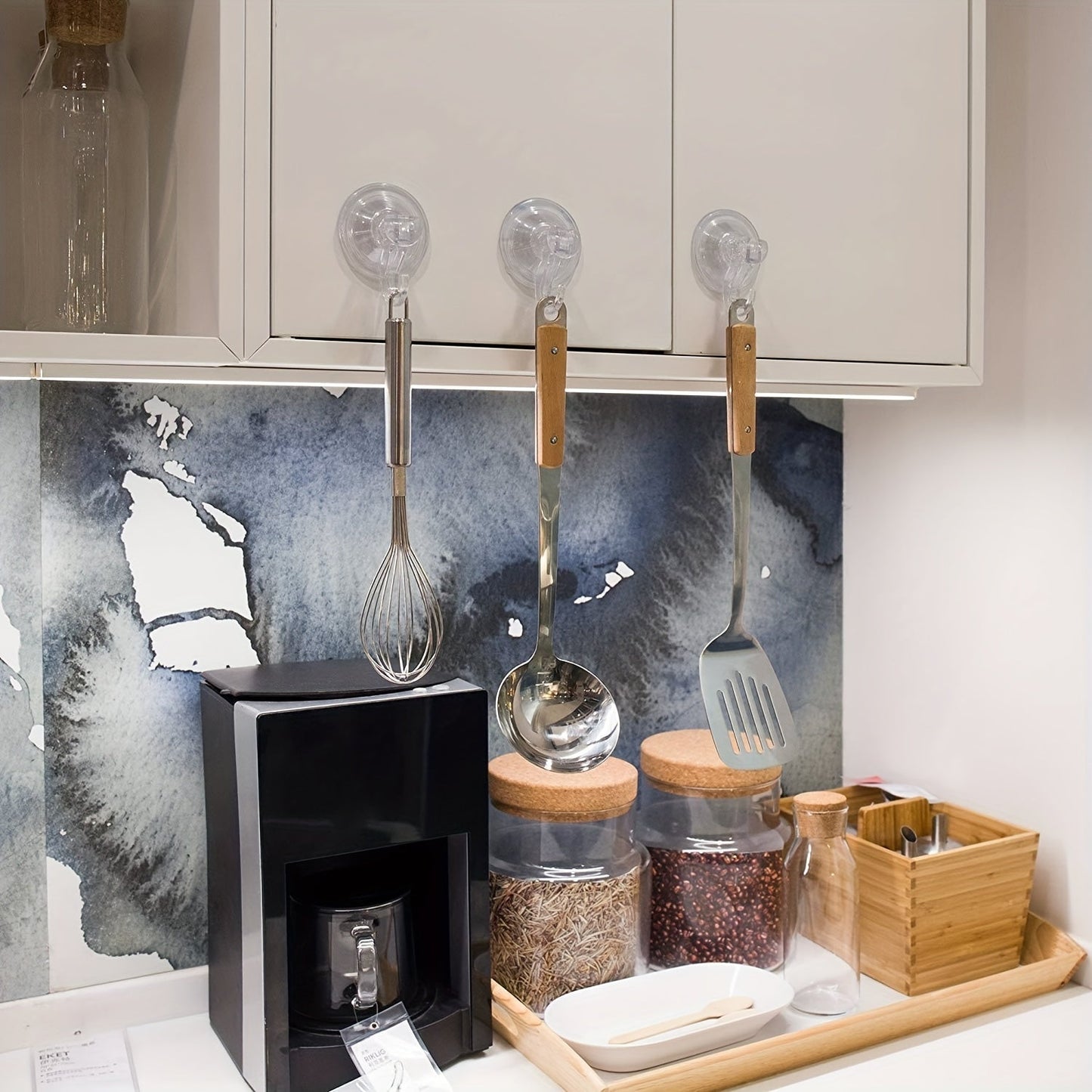 Carvallo | HoldMate – Säkert hänga på några sekunder