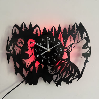 HuskyVinyl - Avkopplande Vintage Väggklocka med Husky-tema