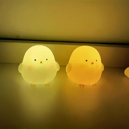 LumiKuiken - Charmig LED Bordslampa med Ögonvänligt Ljus