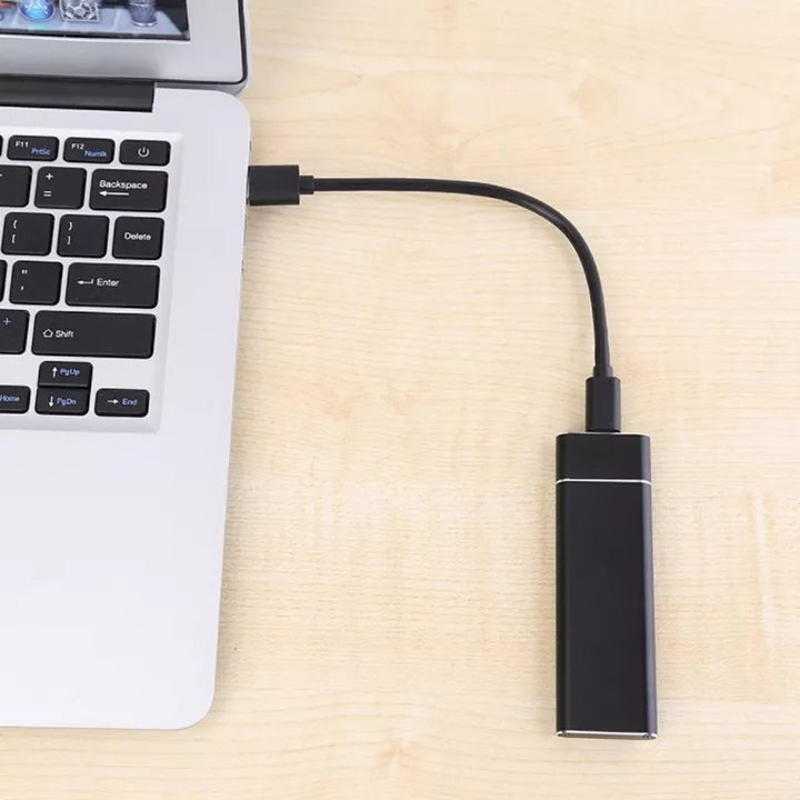 Carvallo Extern SSD Hårddisk | 520 MB/s | USB-C & USB 3.1 | Stötisolerad & Ultrakompakt | 500 GB / 1 TB / 2 TB