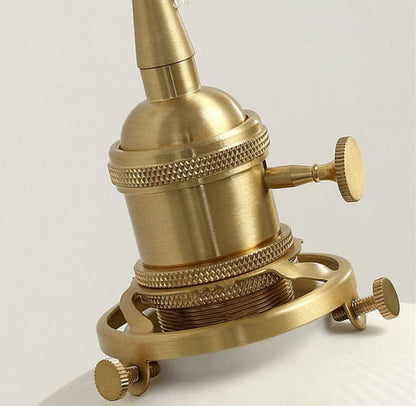 Fiorani Casa | Keramisk Vägglampa i Fållad Koppform med Lampa Inkluderad