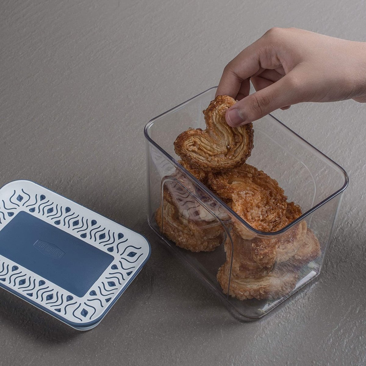 FRESCOPRO – Stor lufttät livsmedelsbehållare för långvarig färskhet