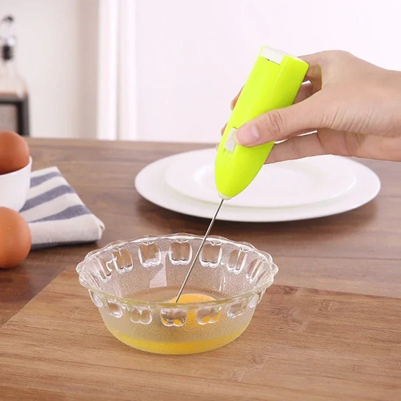 FrothMaster – Elektrisk mjölkskummare för mångsidig köksanvändning