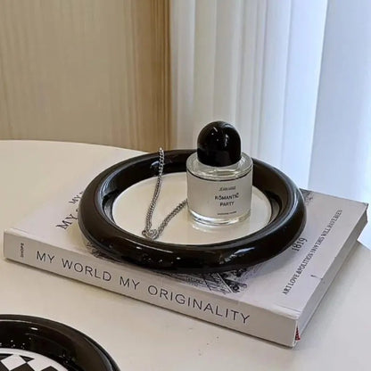 Geometrisk design keramisk tallrik för stilfull servering 20 cm