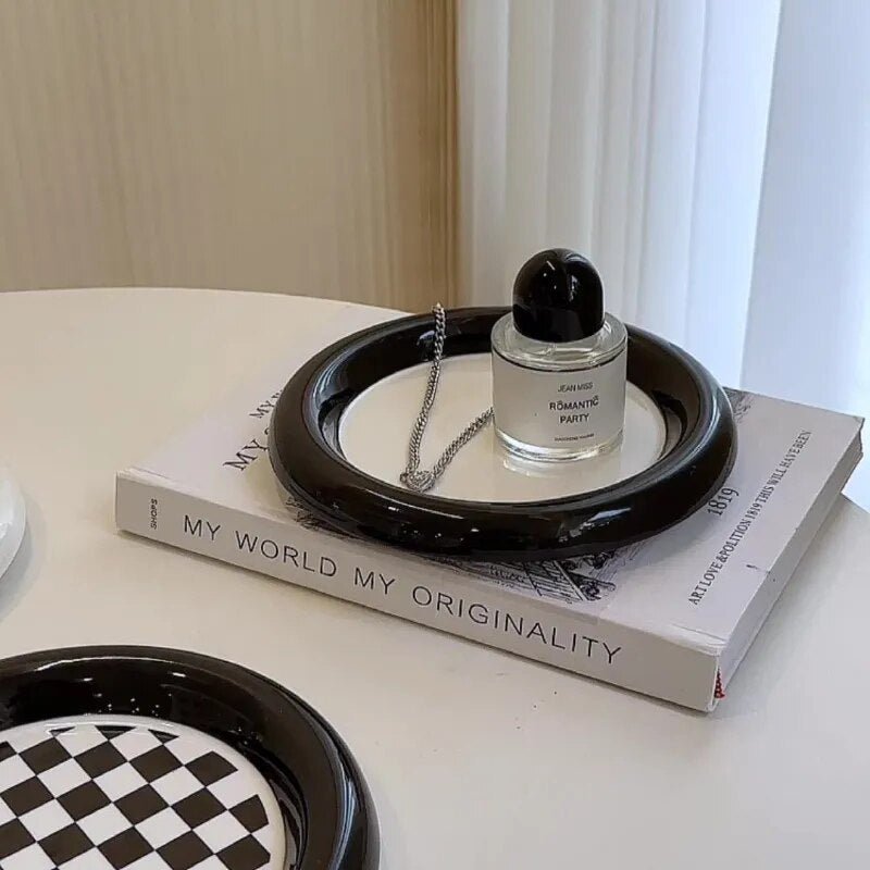 Geometrisk design keramisk tallrik för stilfull servering 20 cm