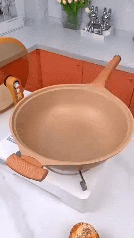 Royallure Non-Stick Wok med värmebeständig handtag – Idealisk för wokning och sautering