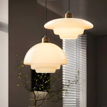 AuraBeam Light – Minimalistisk elfenbensfärgad LED-hänglampa i glas