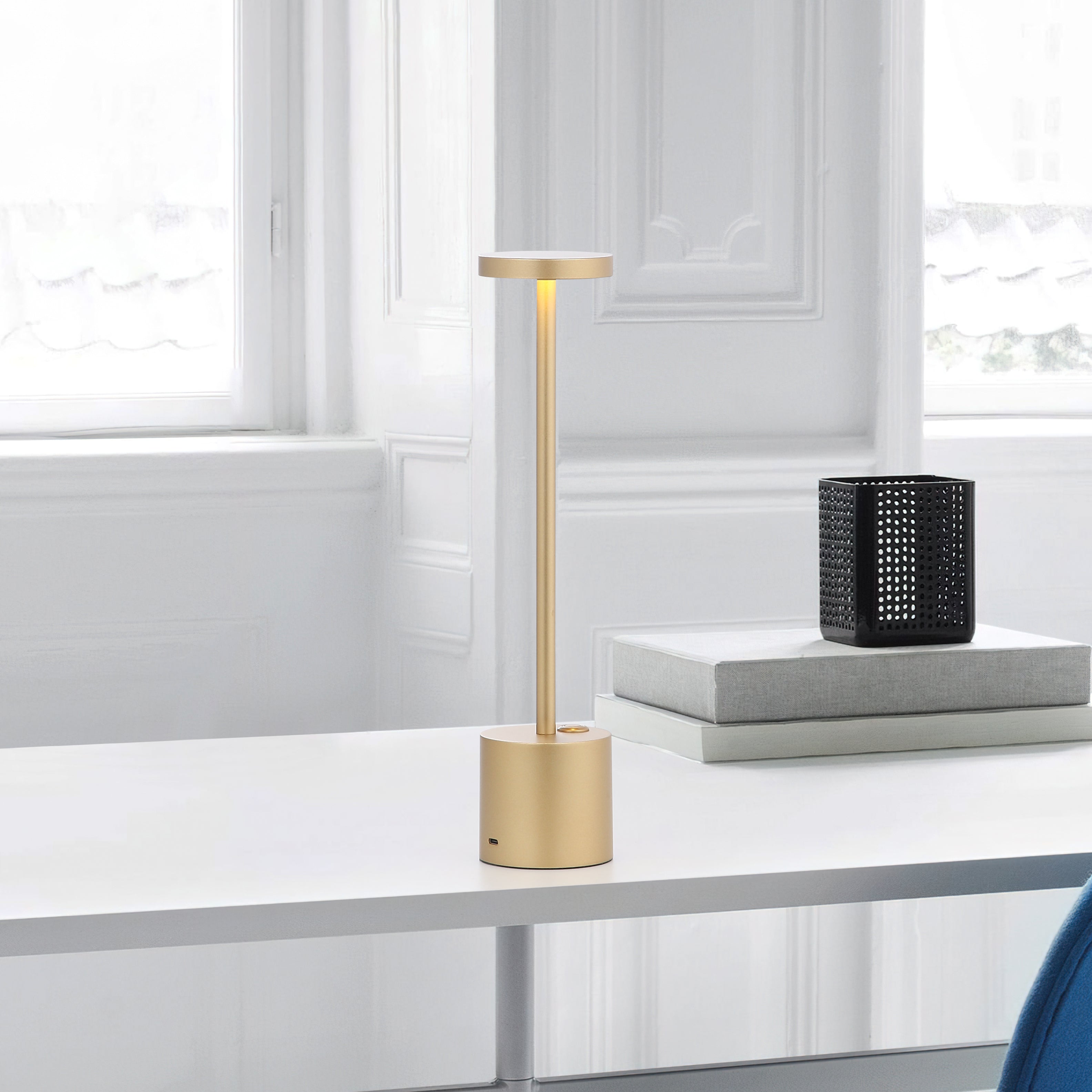 Bordlampa Mässing LED Uppladdningsbar Metall Ljus