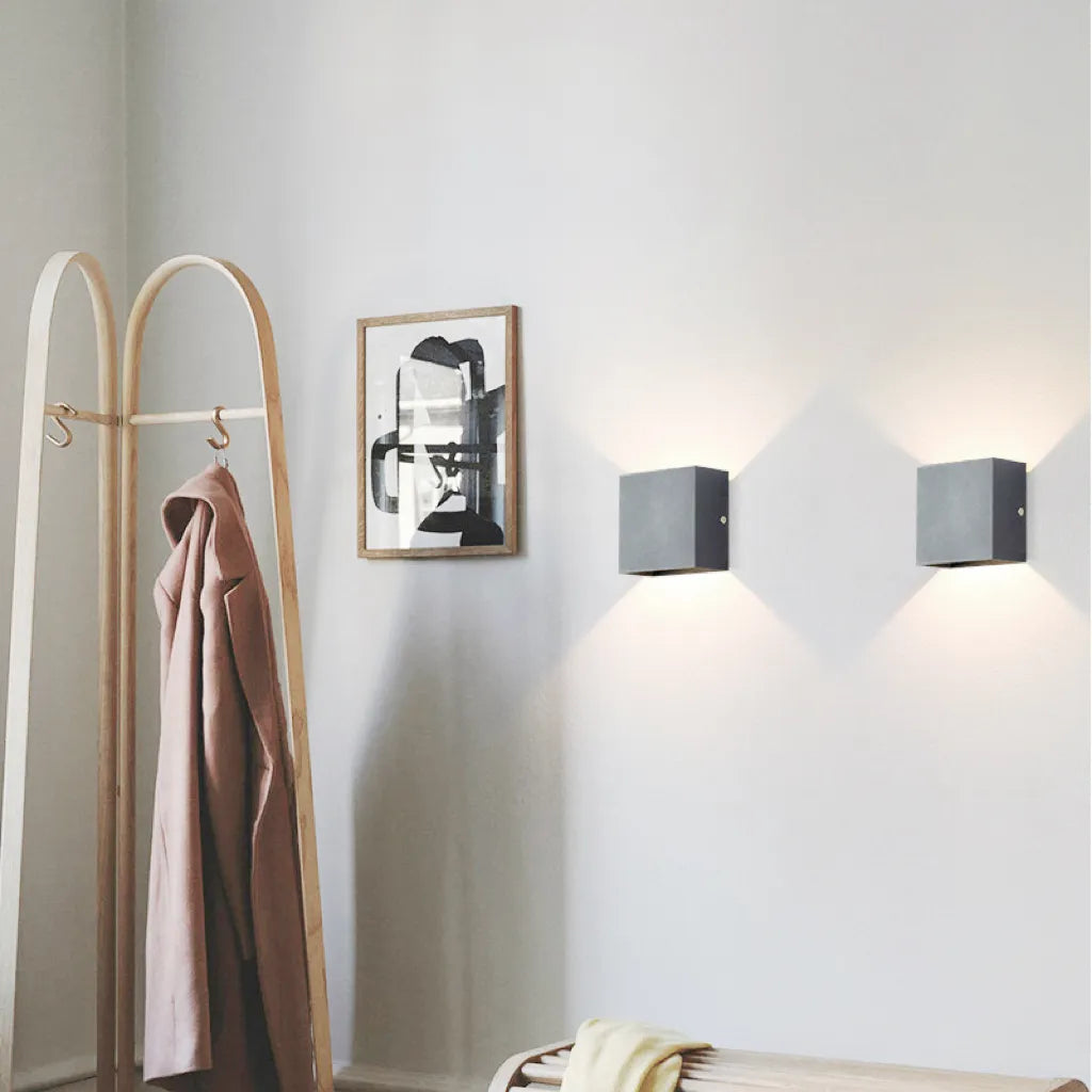 Vägglampa Modern Svart Aluminium LED Lampa