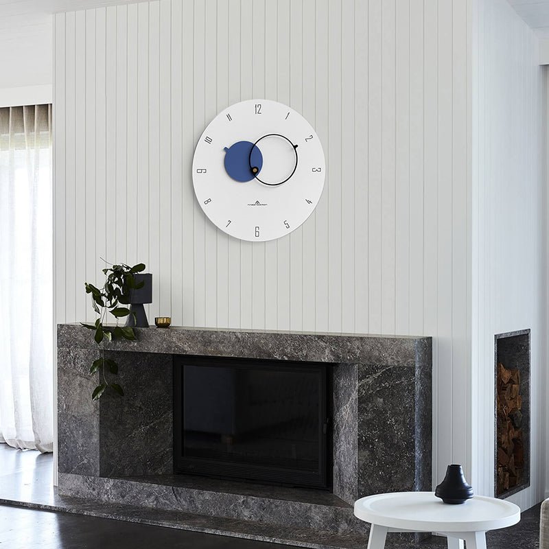 Carvallo – Modern väggklocka med elegant stil och display