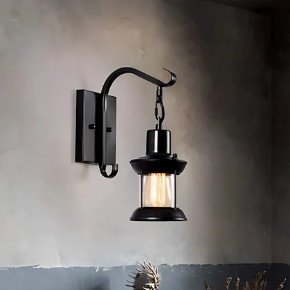 Vägglampa med vintage glaslampa-design