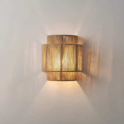 LumeZen Vägglampa - Stråla Elegans i Ditt Interiör