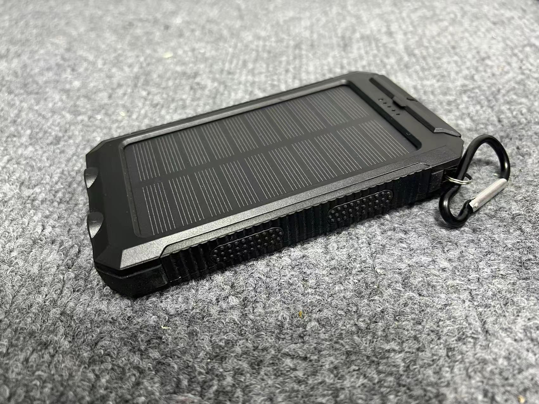Solenergi Bank Vattentät Dubbel USB Laddare