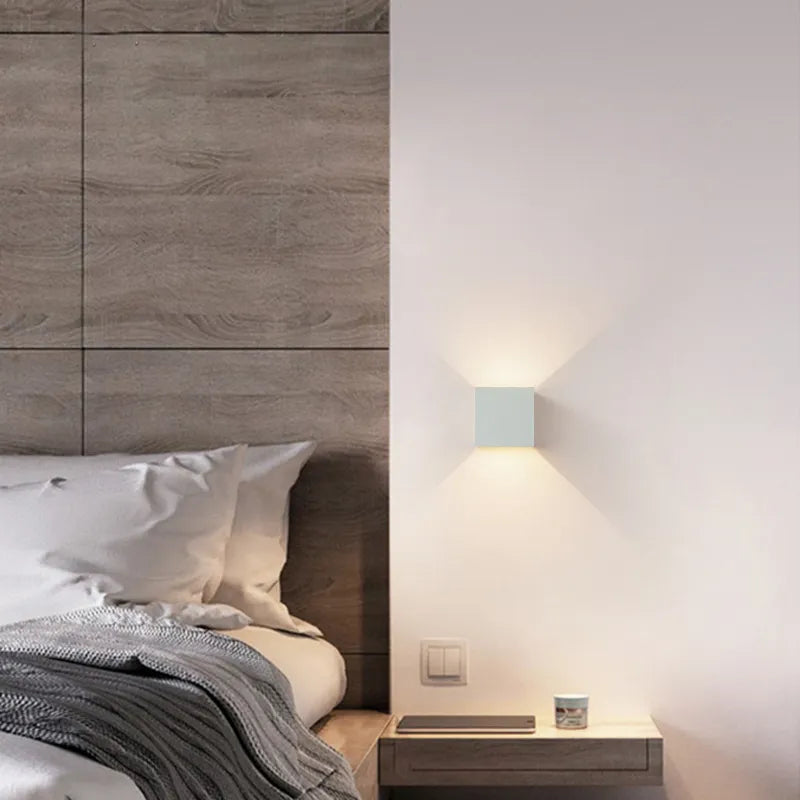 Luminary LuxeWall: Höj ditt utrymme