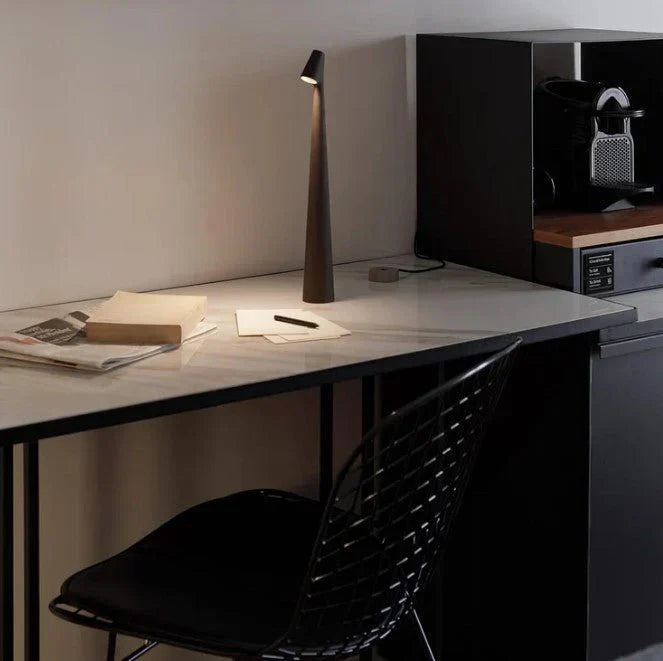 Soof - Minimalistisk Trådlös LED Bordslykter