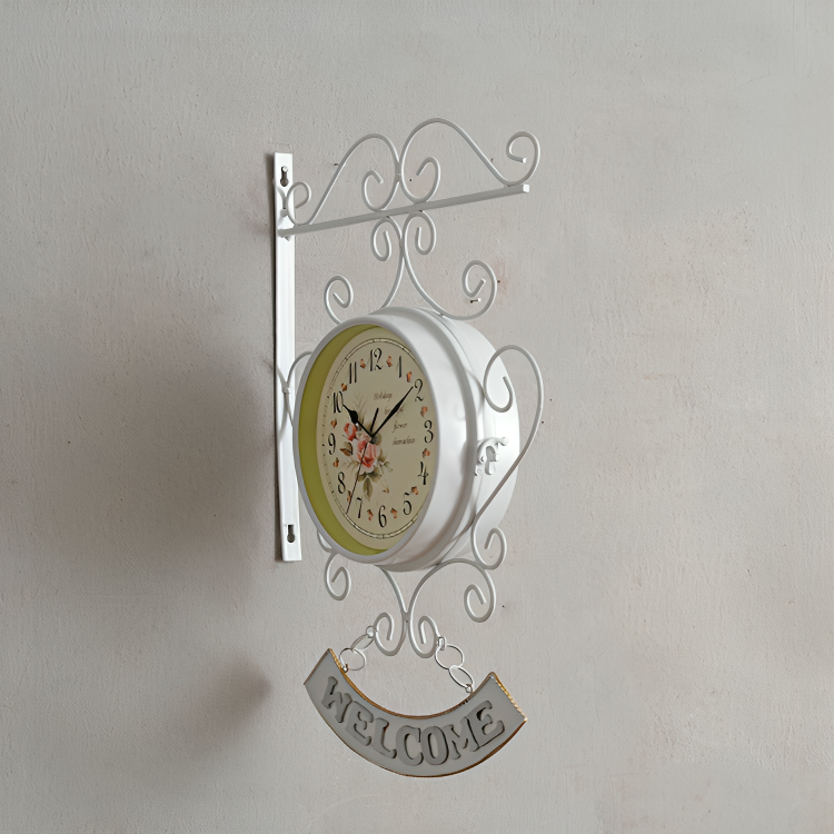 Elegant Dubbel Sided Garden Wall Clock