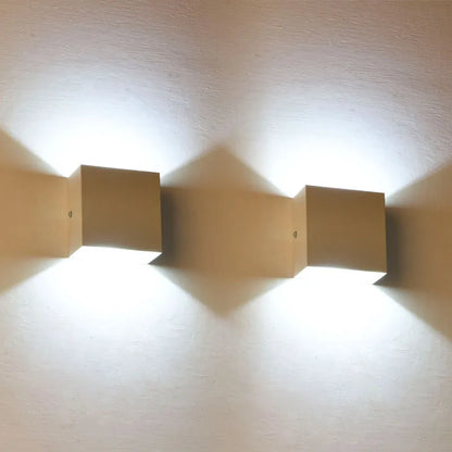 Vägglampa Modern Svart Aluminium LED Lampa
