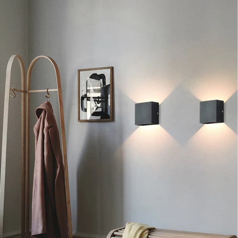 Vägglampa Modern Svart Aluminium LED Lampa