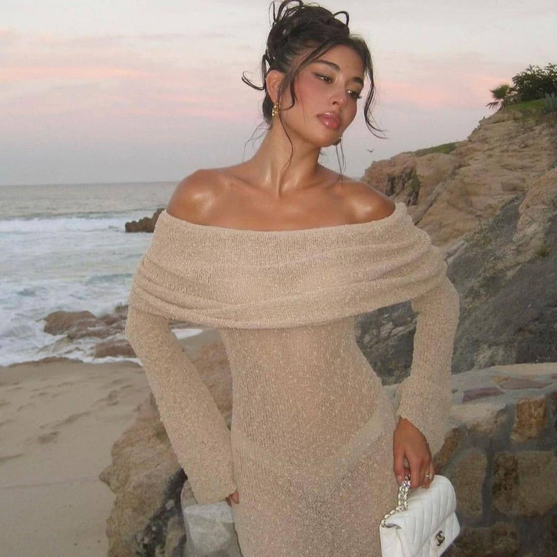 Anika Dress - Elegant bodycon knit dress with off-shoulder design