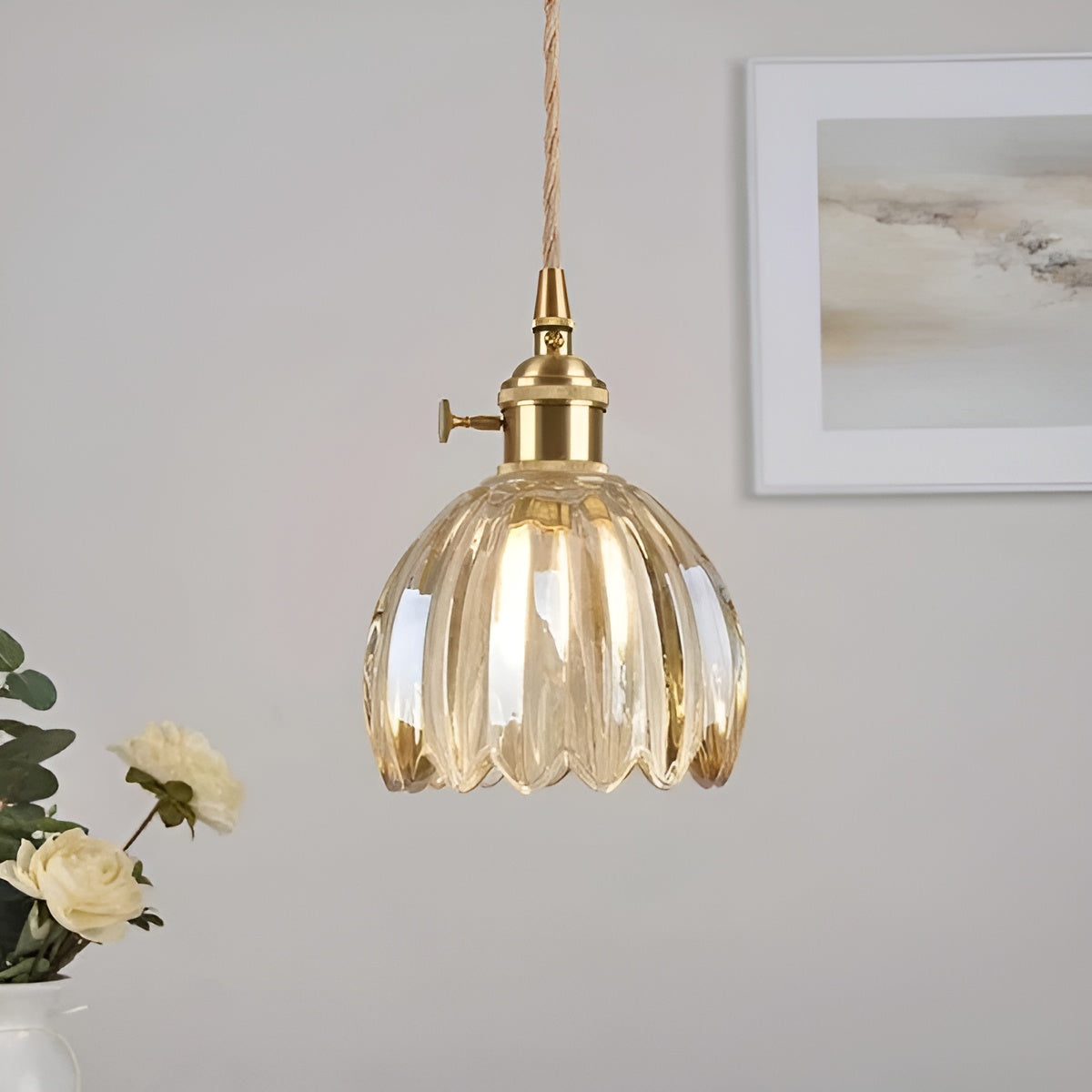 Taklampa med blomglas – Japansk design för mysiga rum