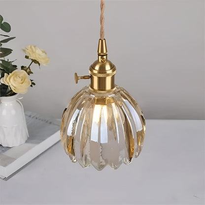 Taklampa med blomglas – Japansk design för mysiga rum
