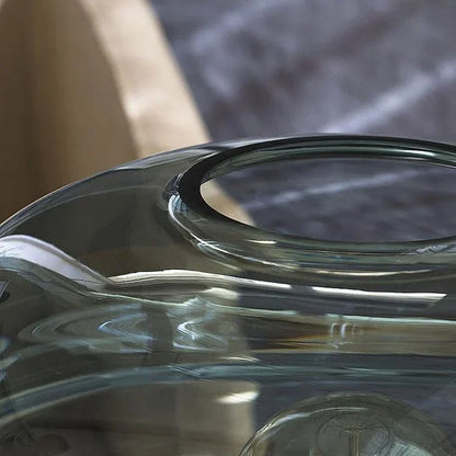 Stella Tripod Bordslampa med glaskupa – Modern design och varmt ljus